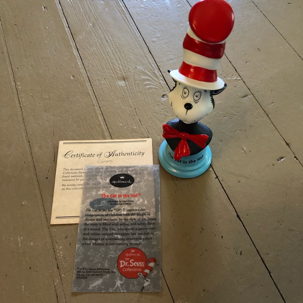 Dr. Seuss Cat in the Hat Figurine - Red, White, Blue
